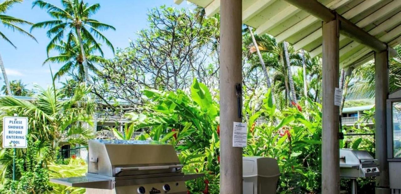 Apartmán Molokai Island Retreat With Beautiful Ocean Views And Pool - Newly Remodeled! Ualapue Exteriér fotografie