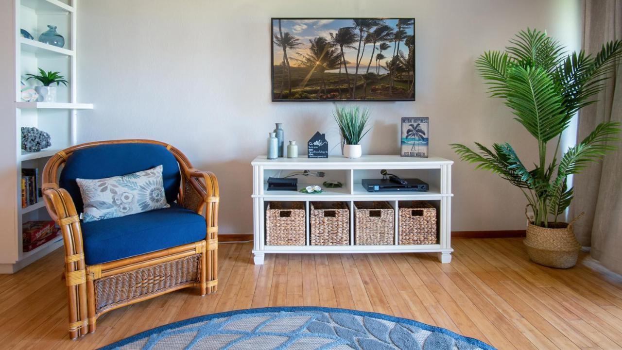 Apartmán Molokai Island Retreat With Beautiful Ocean Views And Pool - Newly Remodeled! Ualapue Exteriér fotografie